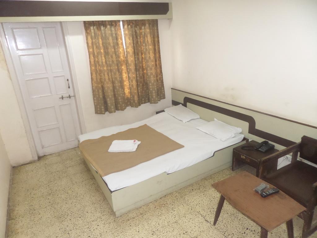 Hotel Shilpa 纳西克 客房 照片